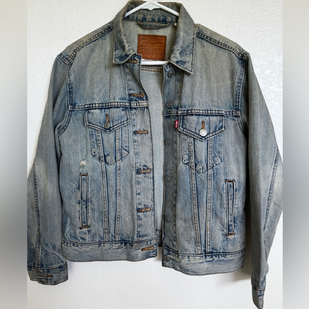 Levi’s denim jacket XS